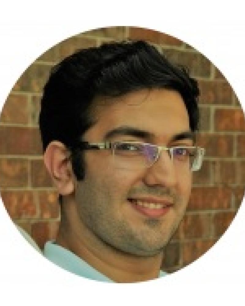 Portrait picture of Ramin Saggagh